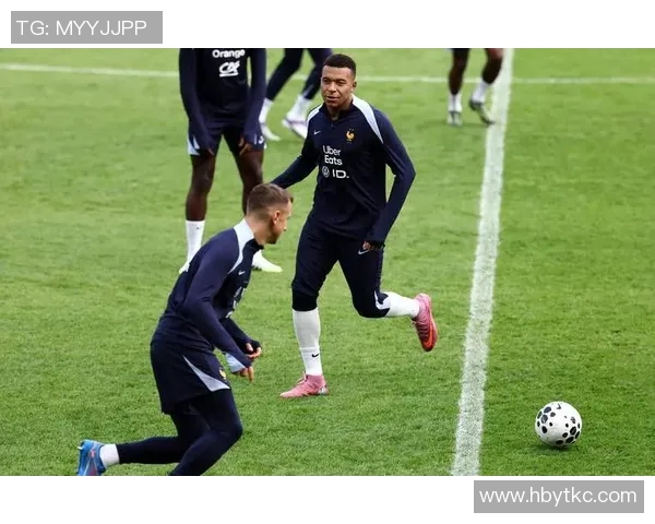 姆巴佩领衔法国队冲击世界杯冠军前景分析与个人职业生涯发展展望